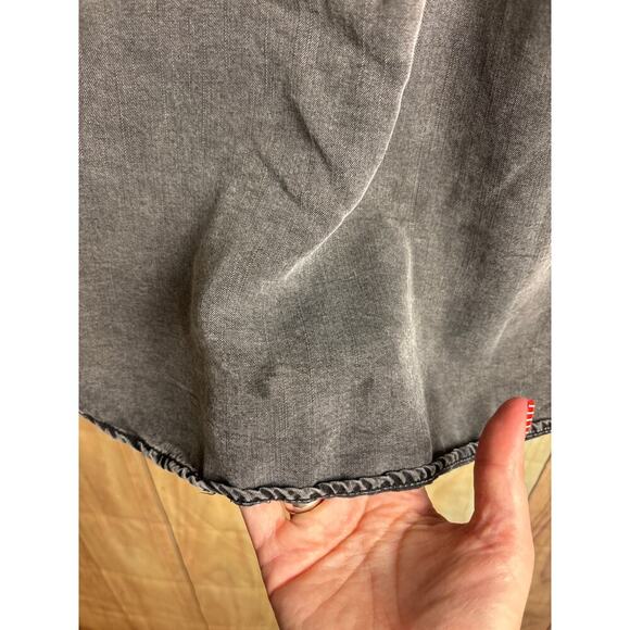 American Eagle Outfitters Boyfriend Fit Button Down Shirt Chambray Women Size XL - Picture 5 of 8